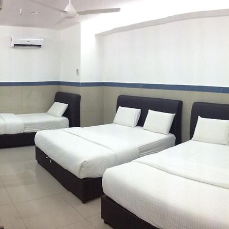 Burmahtel Hotel George Town Esterno foto