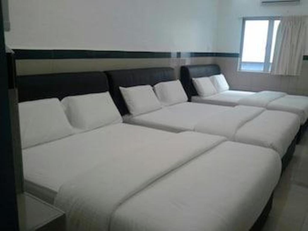 Burmahtel Hotel George Town Esterno foto